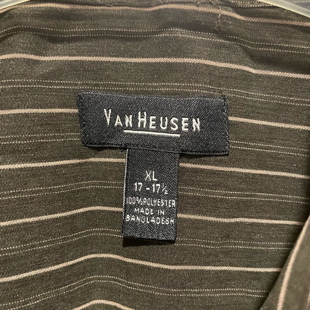 Van Heusen Olive Pinstripe Short Sleeve Shirt. - Picture 2 of 5